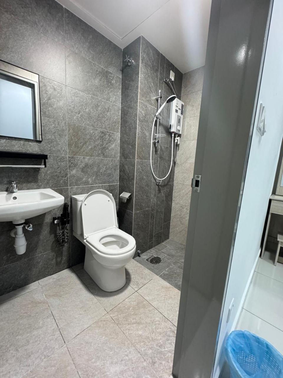 Cheras Trader Square By Jr Lovely Homestay Екстериор снимка
